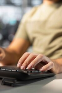 tarifas de posicionamiento seo en valencia - teclado